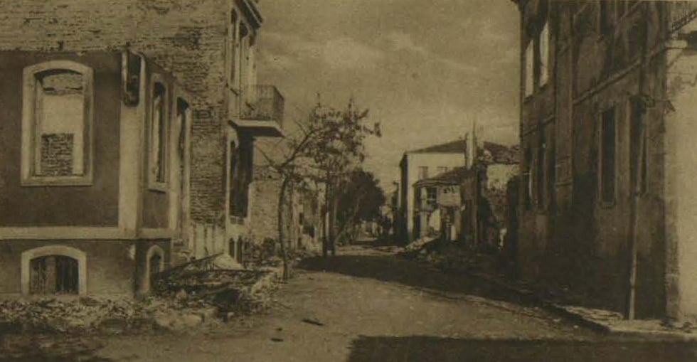 From the Turkish side: A street in Chanak, showing the damage done by bombardment