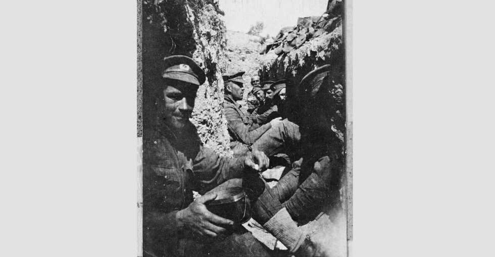 Soldiers in a trench, Gallipoli 1915