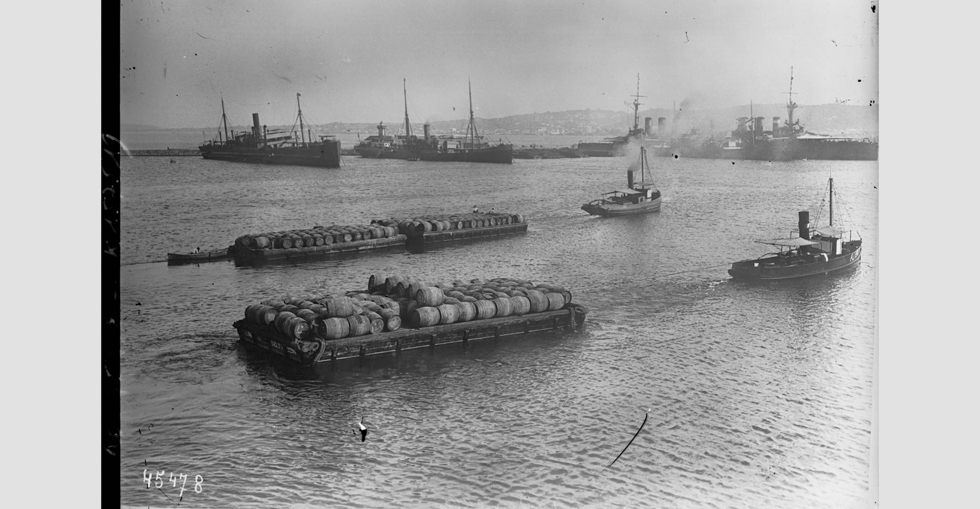 Water transport in the Dardanelles