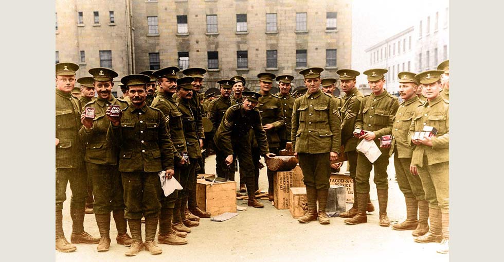 7th Battalion Royal Dublin Fusiliers leaving the Royal Barracks